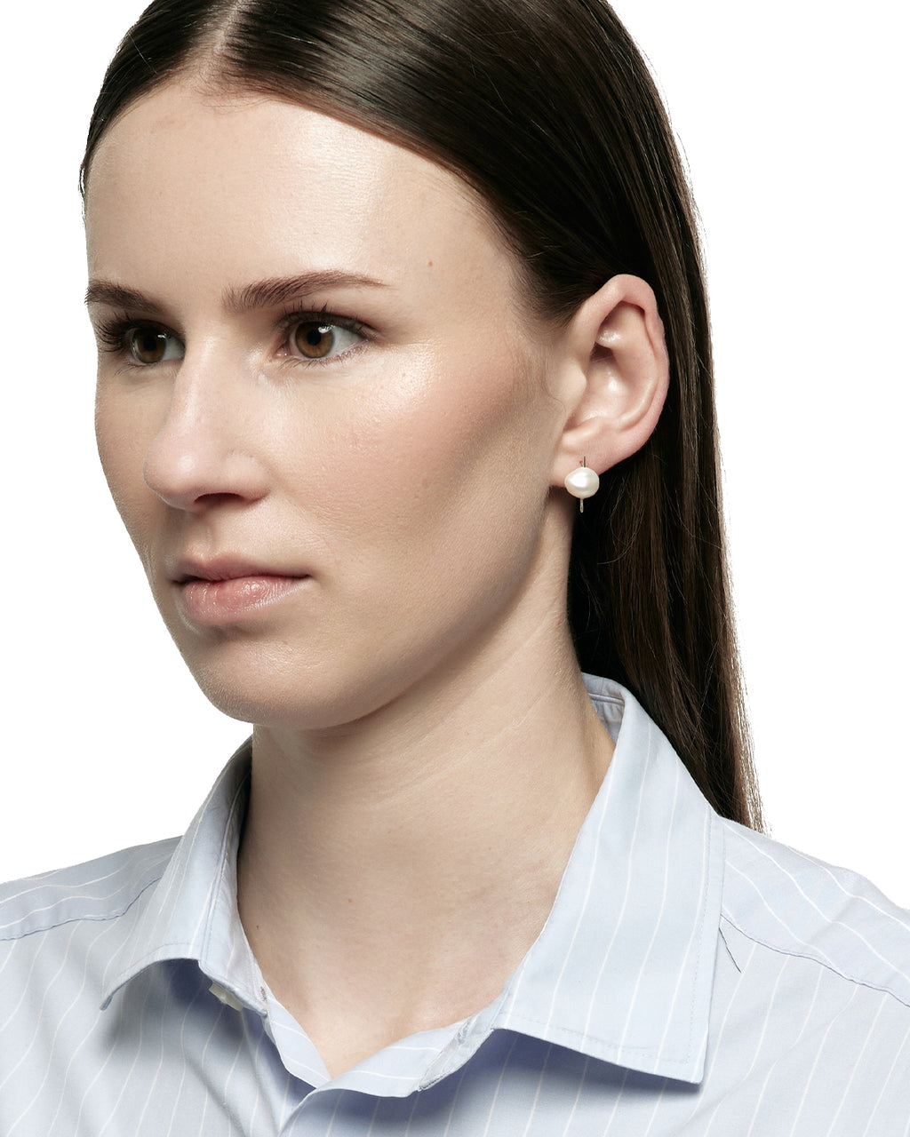 Composition III Pearl Earring- White