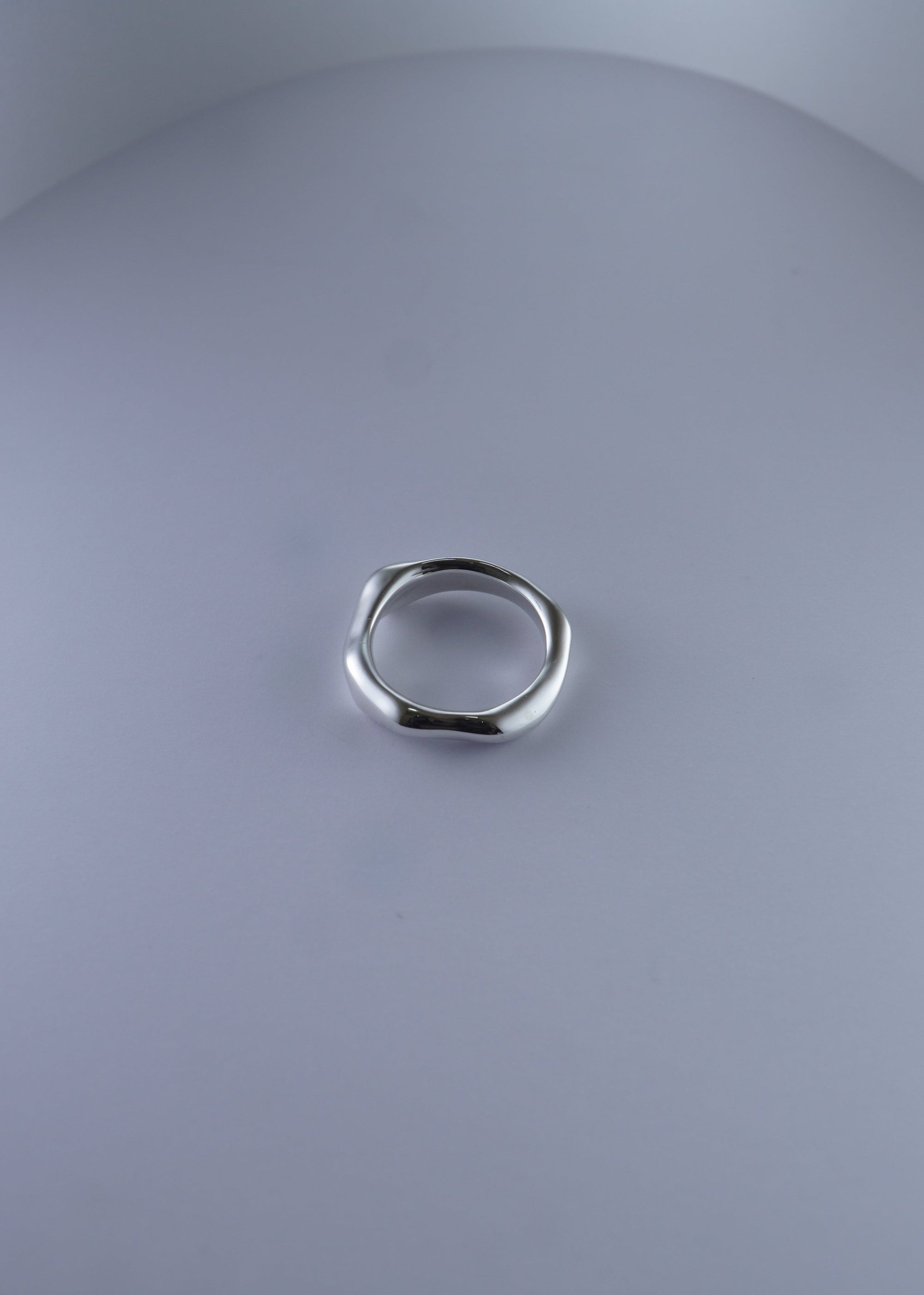 kevinthorne jewellery Flow ring