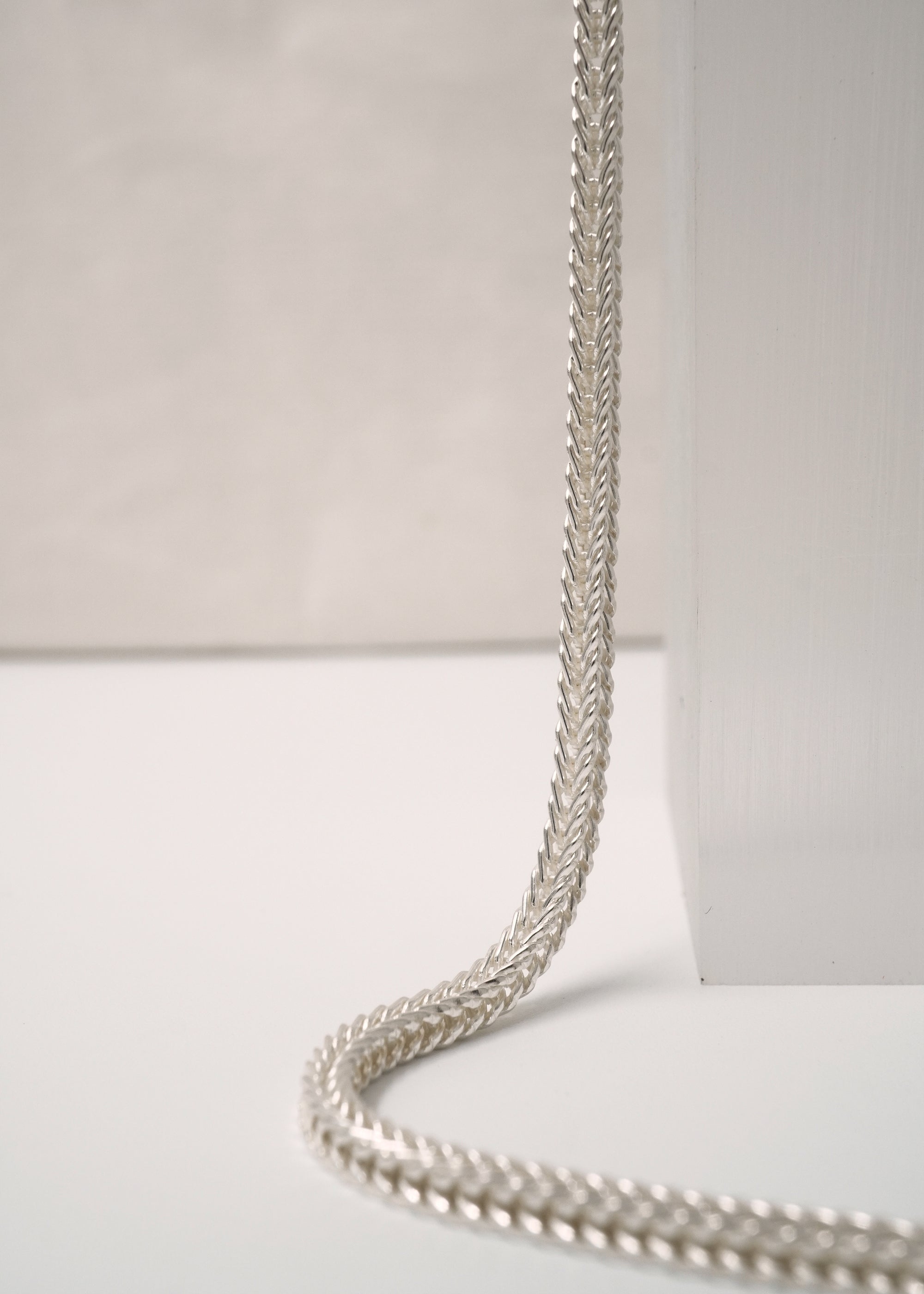 Monolith- Foxtail- Thin