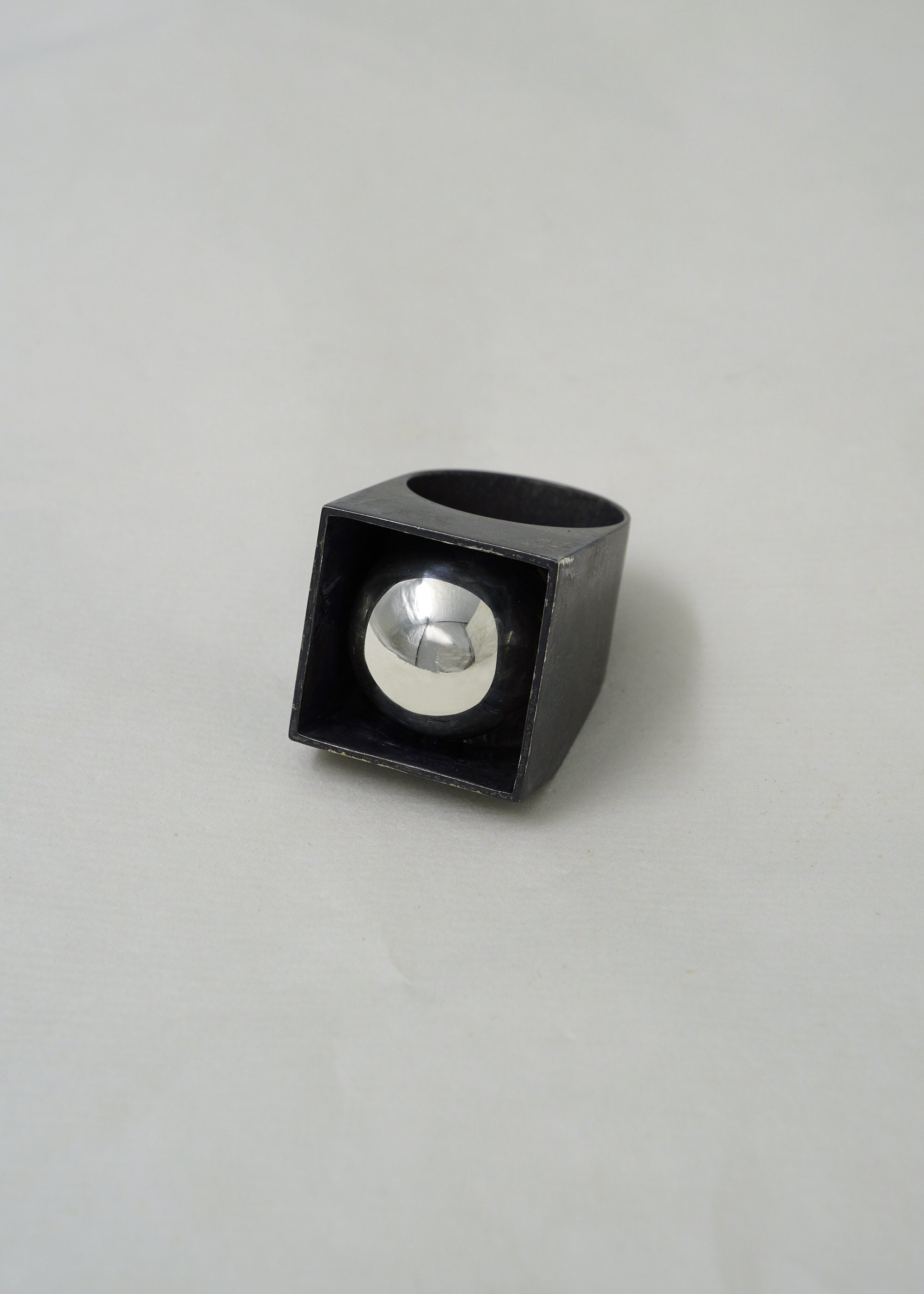 Statement Ring - Monumental I