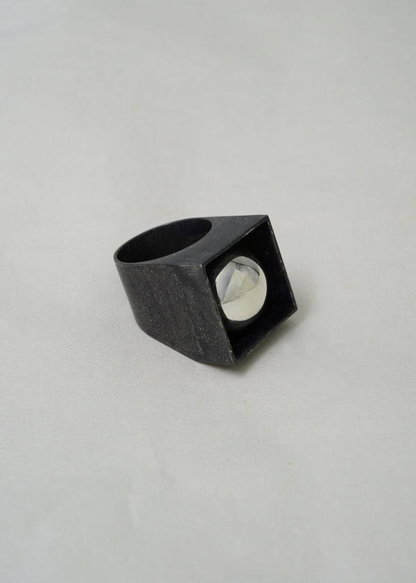 Statement Ring - Monumental I